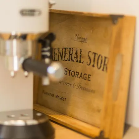 House - Dama דירה *