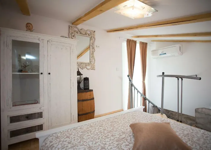 House - Dama 公寓 *