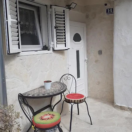 House - Dama Apartamento